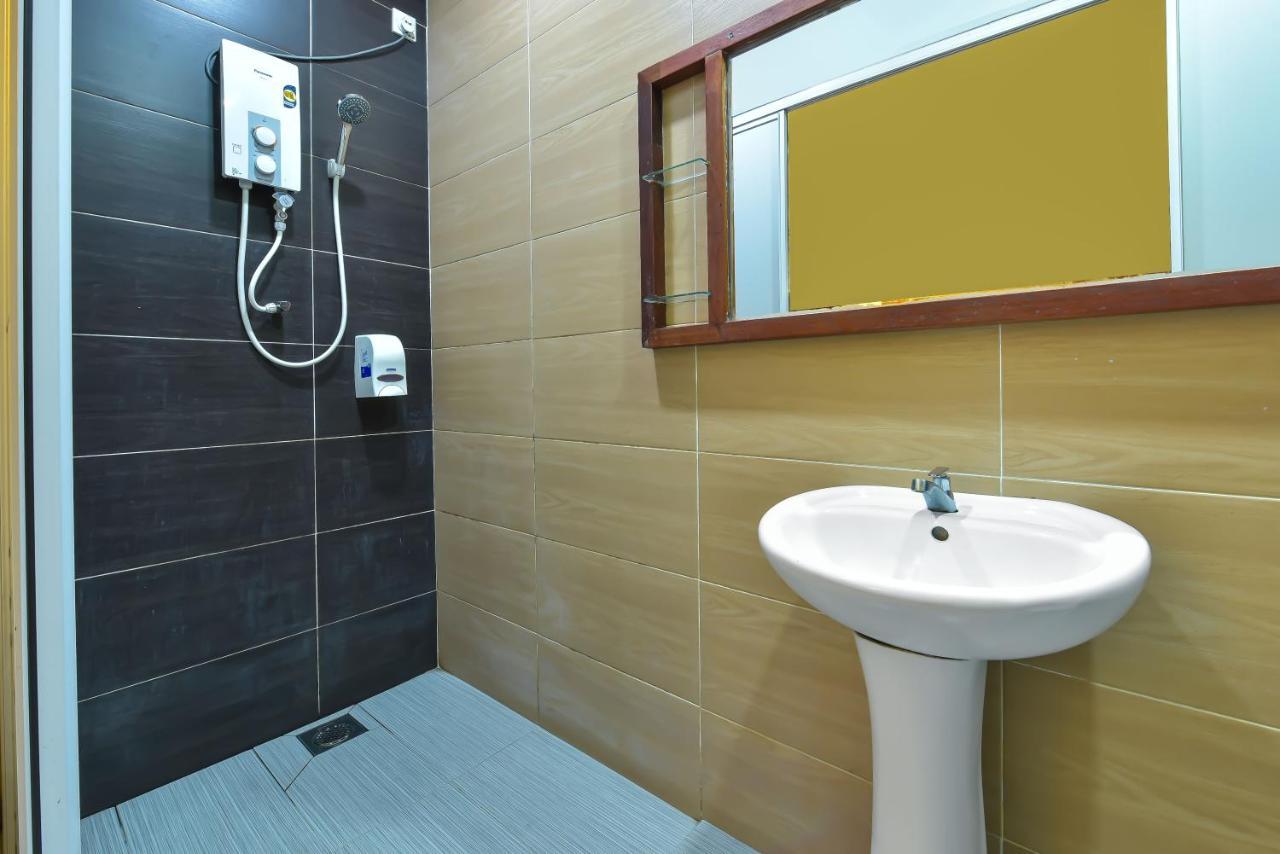 Capital O 90754 Gopeng Inn Ipoh Dış mekan fotoğraf